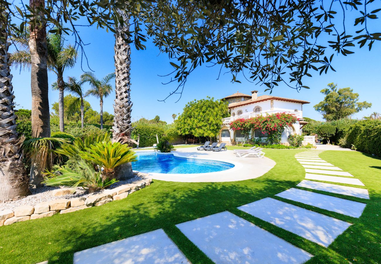 Villa in Cambrils - Villa SOLANO - Only Families