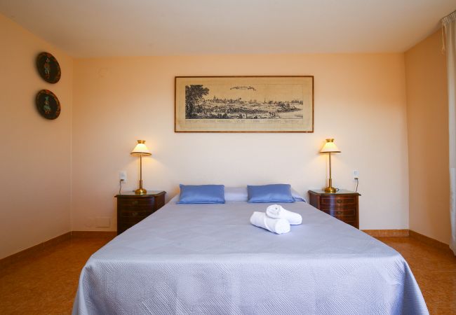 Villa in Salou - Villa SERENA - Only Families  Villa in Salou - Villa SERENA - Only Families