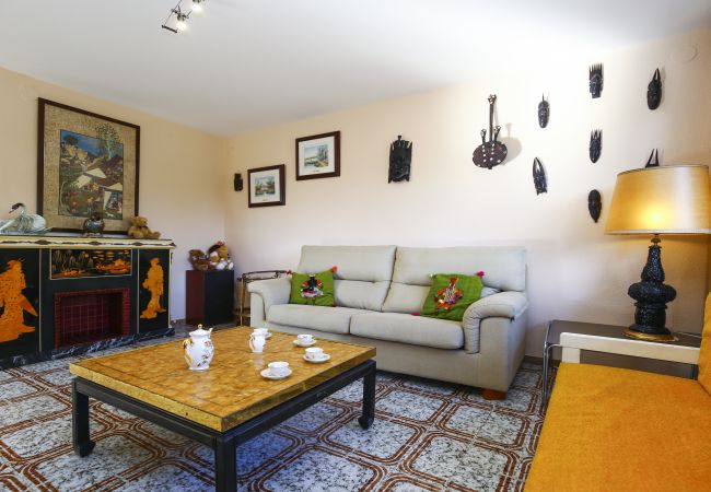 Villa in Salou - Villa SERENA - Only Families  Villa in Salou - Villa SERENA - Only Families