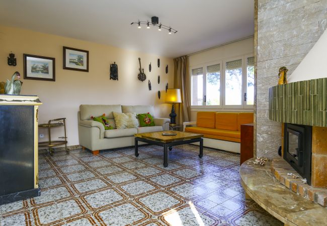 Villa in Salou - Villa SERENA - Only Families  Villa in Salou - Villa SERENA - Only Families