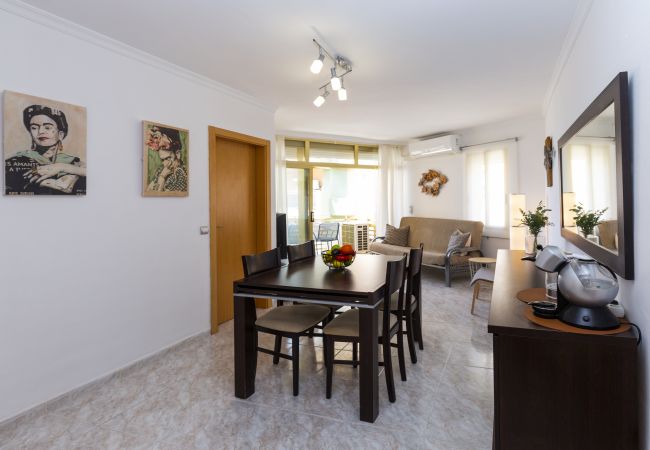 Apartment in Salou - FUENTE Beachfront Apartment Apartment in Salou - FUENTE Beachfront Apartment