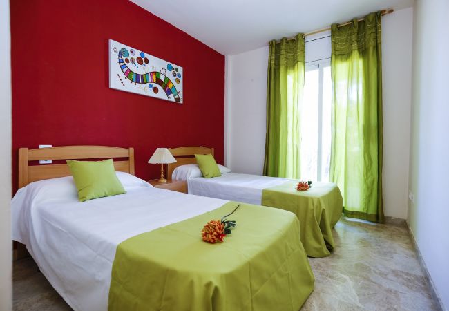 Apartment in Salou - VENTURA PARK 6  Apartment in Salou - VENTURA PARK 6