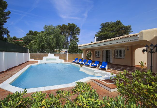 Villa in Salou - Villa CALMA  Villa in Salou - Villa CALMA