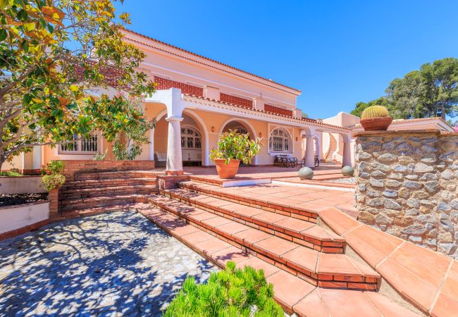 Villa in Salou - Villa CALMA  Villa in Salou - Villa CALMA