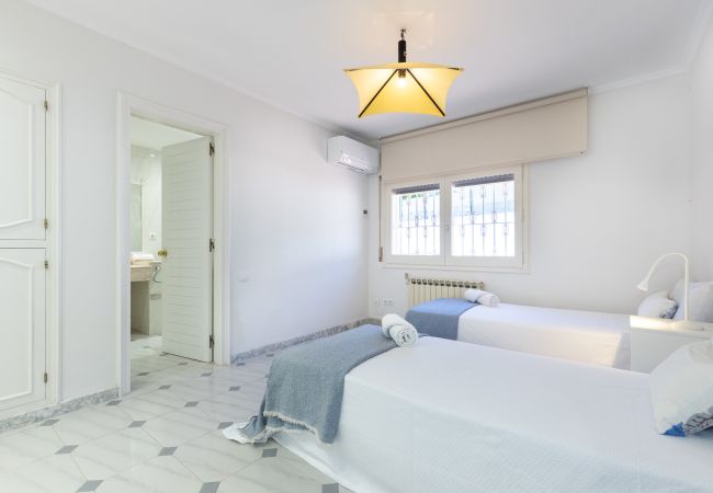 Villa in Salou - Villa CALMA  Villa in Salou - Villa CALMA