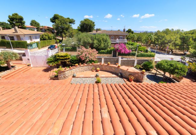 Villa in Salou - Villa CALMA  Villa in Salou - Villa CALMA