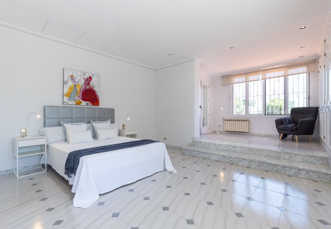 Villa in Salou - Villa CALMA  Villa in Salou - Villa CALMA