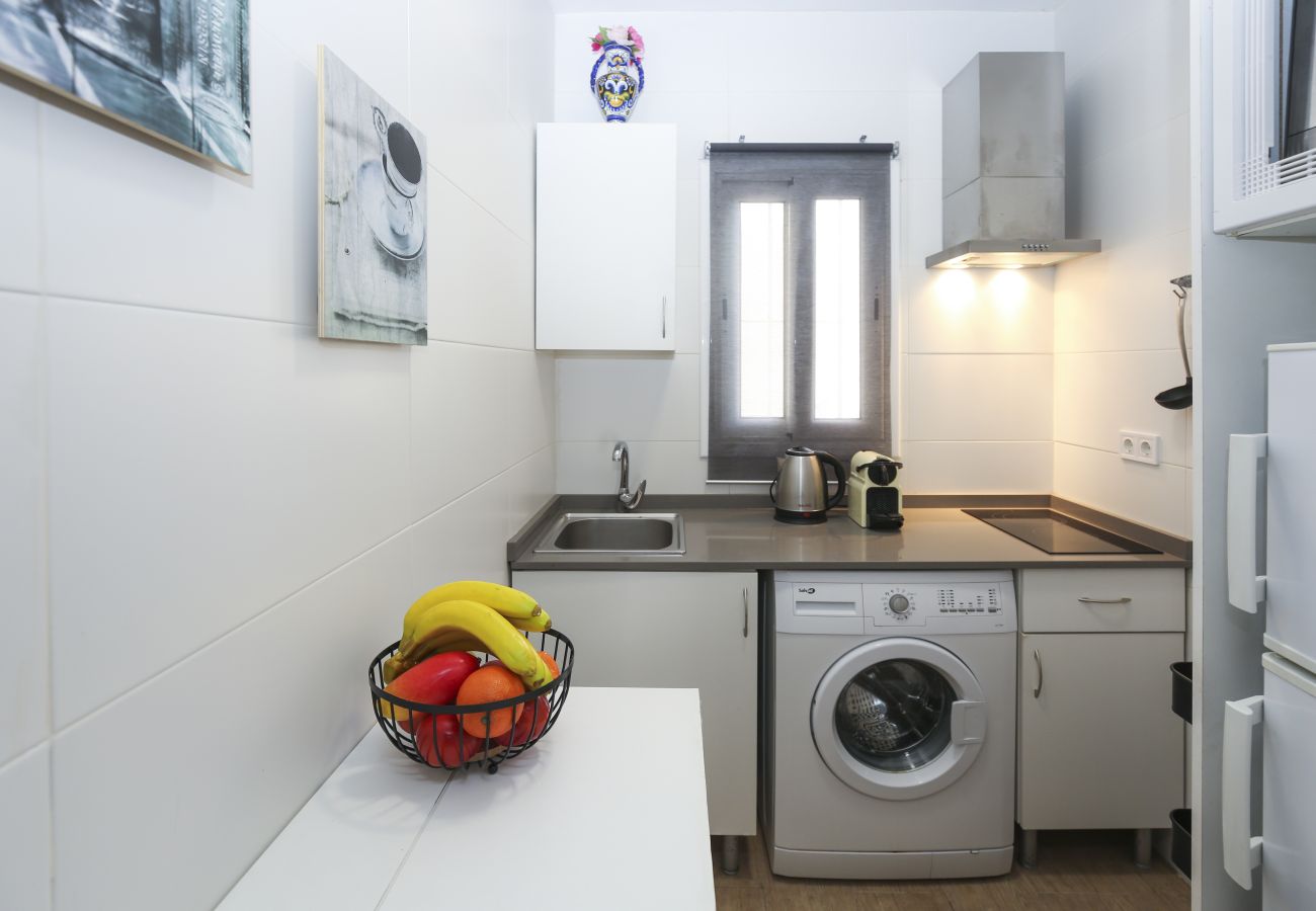 Apartment in Salou - SOLDUBA Apartment - A step away from the beach