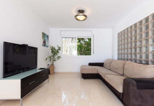 House in Salou - Villa ERA - Jacuzzi and Swimming Pool House in Salou - Villa ERA - Jacuzzi and Swimming Pool