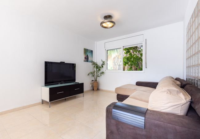 House in Salou - Villa ERA - Jacuzzi and Swimming Pool House in Salou - Villa ERA - Jacuzzi and Swimming Pool