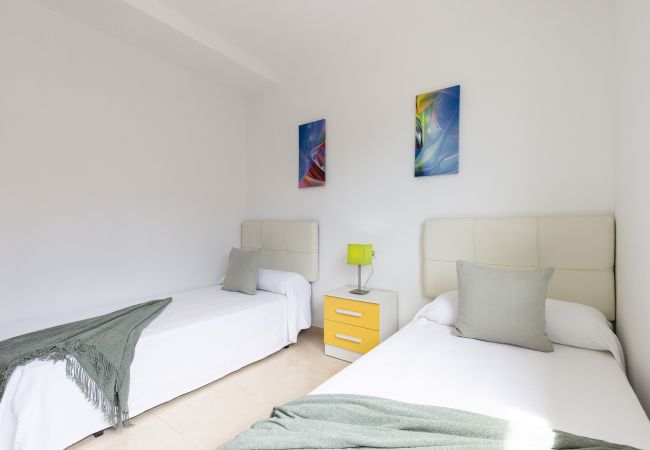 House in Salou - Villa ERA - Jacuzzi and Swimming Pool House in Salou - Villa ERA - Jacuzzi and Swimming Pool