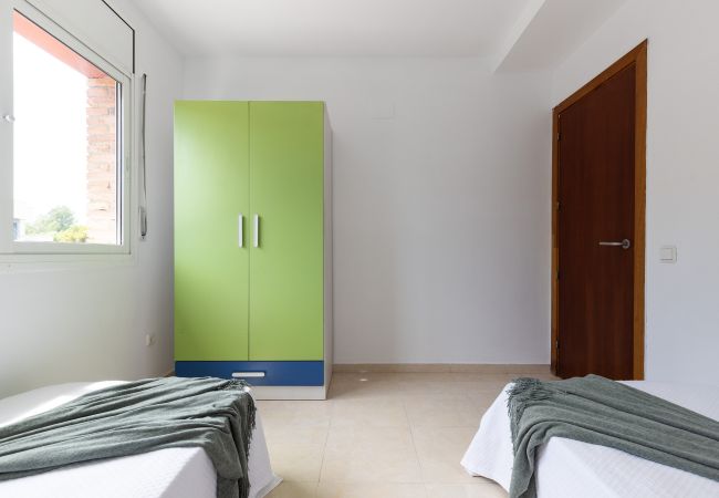 House in Salou - Villa ERA - Jacuzzi and Swimming Pool House in Salou - Villa ERA - Jacuzzi and Swimming Pool