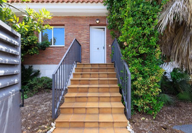House in Salou - Villa ERA - Jacuzzi and Swimming Pool House in Salou - Villa ERA - Jacuzzi and Swimming Pool