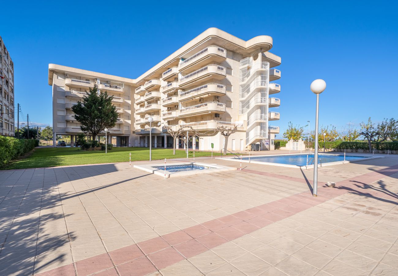 Apartment in La Pineda - MARE INTERNUM I 