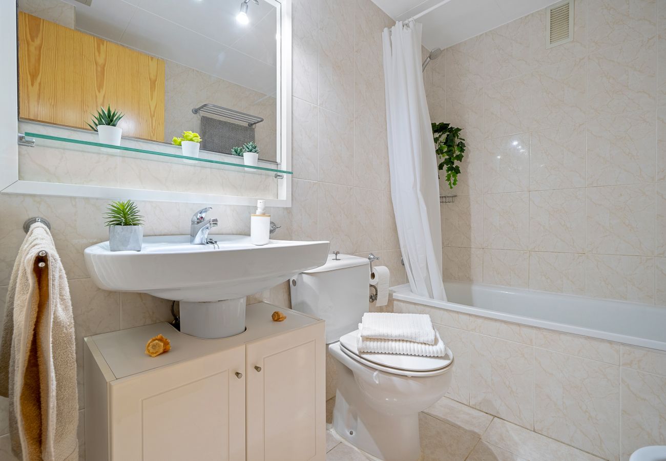 Apartment in La Pineda - MARE INTERNUM I 