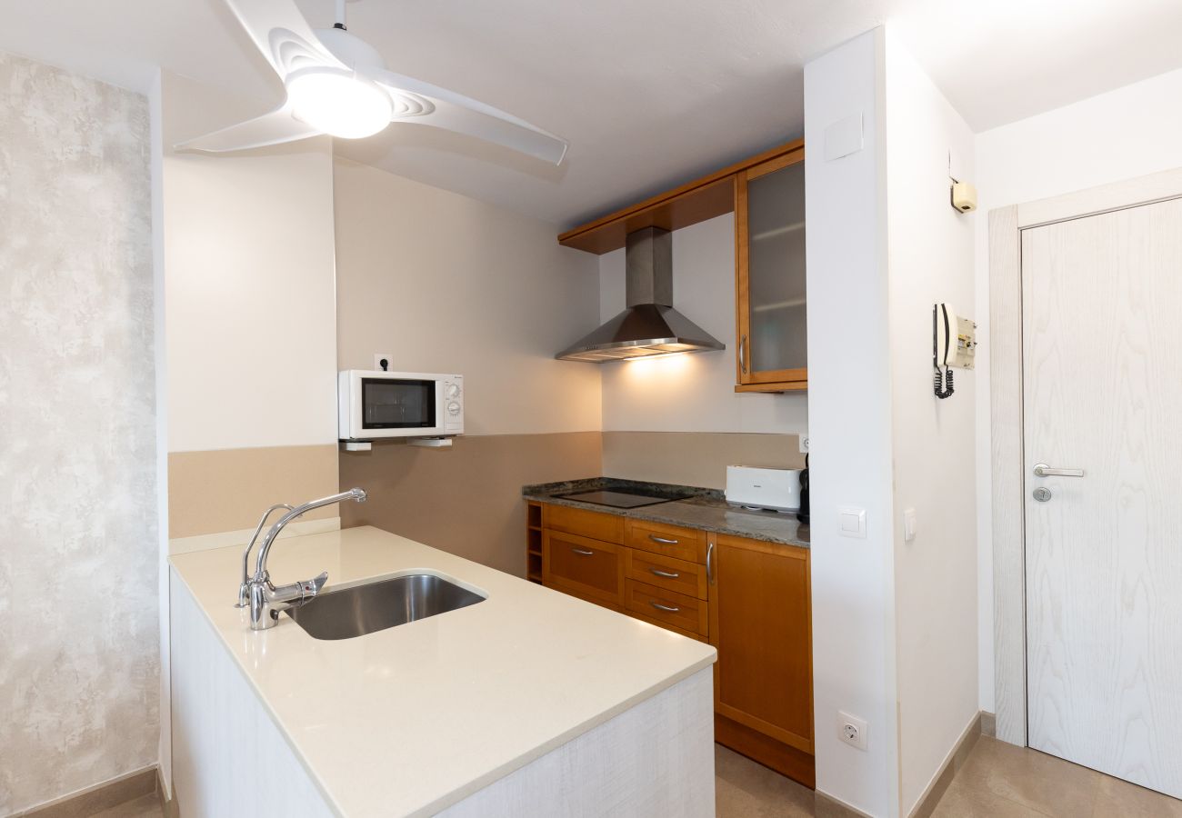 Apartment in La Pineda - TECAVI II Apartment