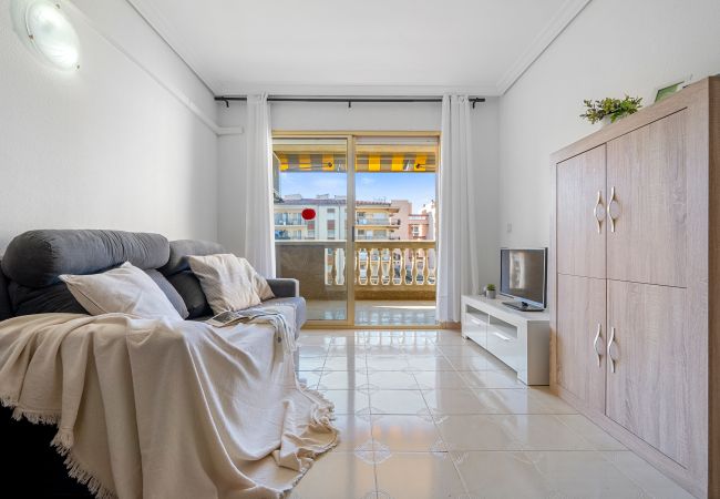 Apartment in La Pineda - ALBENIZ Apartments  Apartment in La Pineda - ALBENIZ Apartments