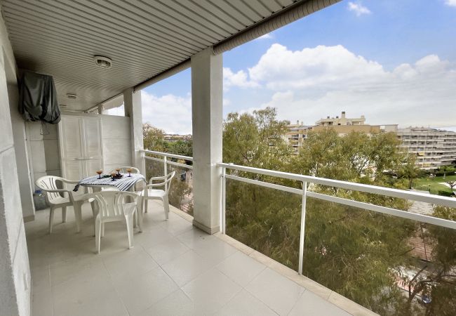 Apartment in Salou - ROYAL APARTMENTS SALOU Apartment in Salou - ROYAL APARTMENTS SALOU
