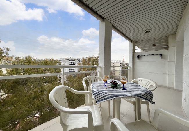 Apartment in Salou - ROYAL APARTMENTS SALOU Apartment in Salou - ROYAL APARTMENTS SALOU