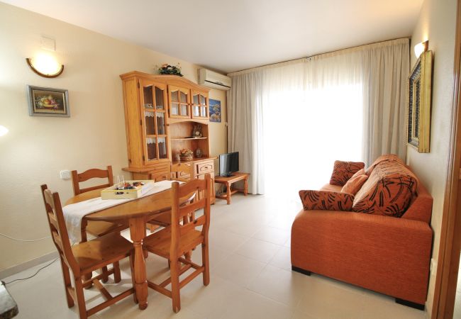 Apartment in Salou - ROYAL APARTMENTS SALOU Apartment in Salou - ROYAL APARTMENTS SALOU