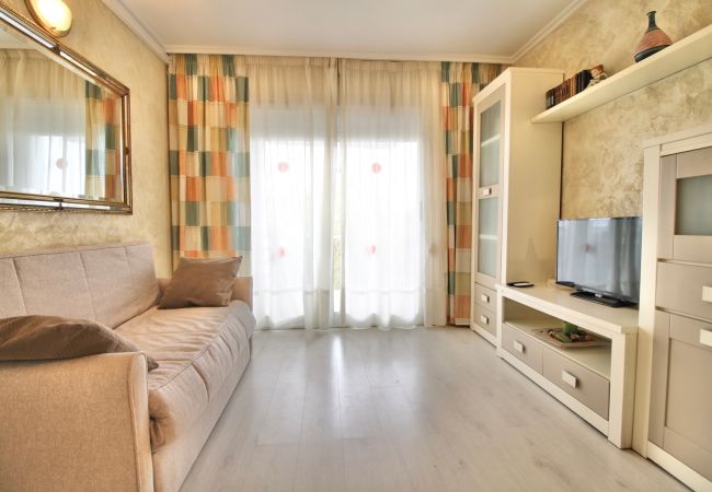 Apartment in Salou - ROYAL APARTMENTS SALOU Apartment in Salou - ROYAL APARTMENTS SALOU