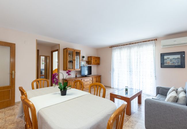 Apartment in La Pineda - MARE INTERNUM III Apartment in La Pineda - MARE INTERNUM III