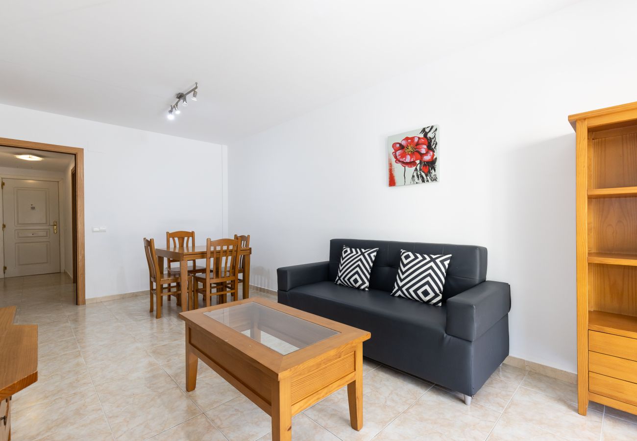 Apartment in La Pineda - NOVA PINEDA Apartments