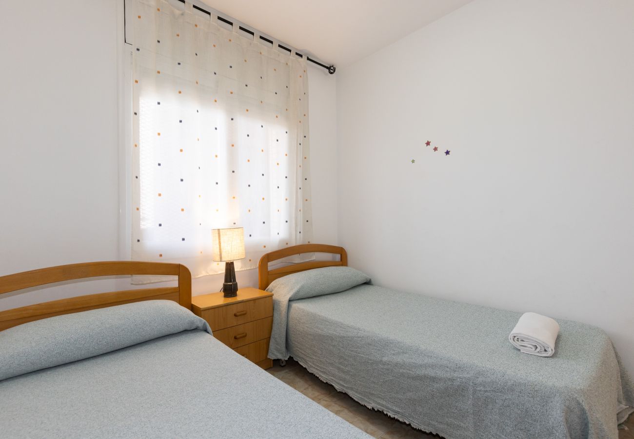 Apartment in La Pineda - NOVA PINEDA 2