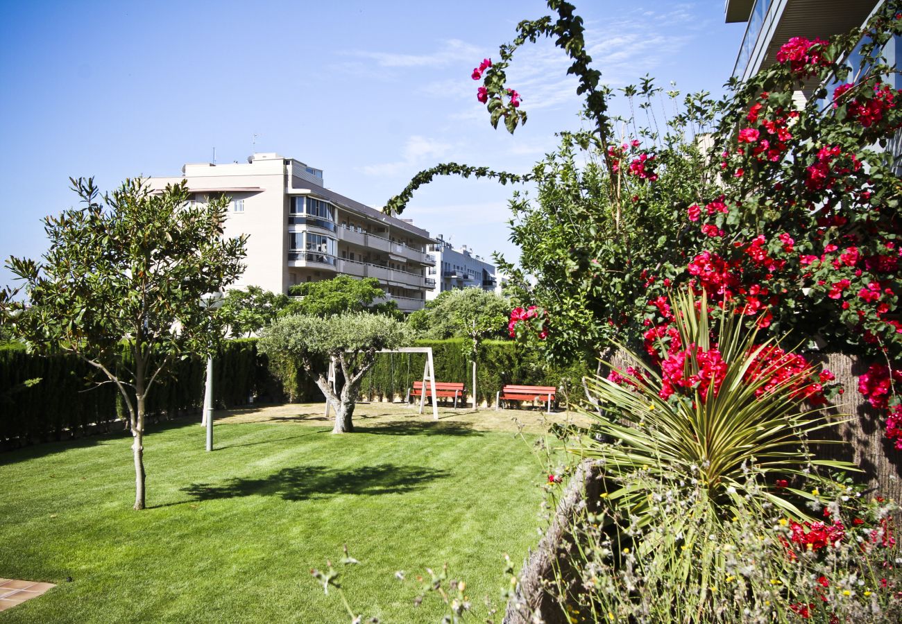 Apartment in Salou - ROSA SENSAT Ground floor with garden