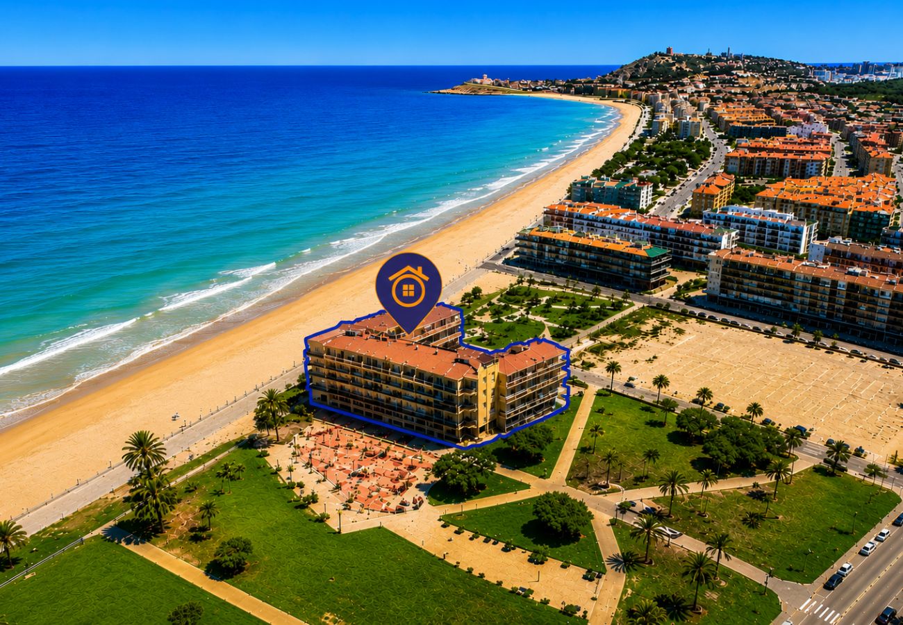 Apartment in Vila Seca - Paradis Playa Studio - Directly on the beach