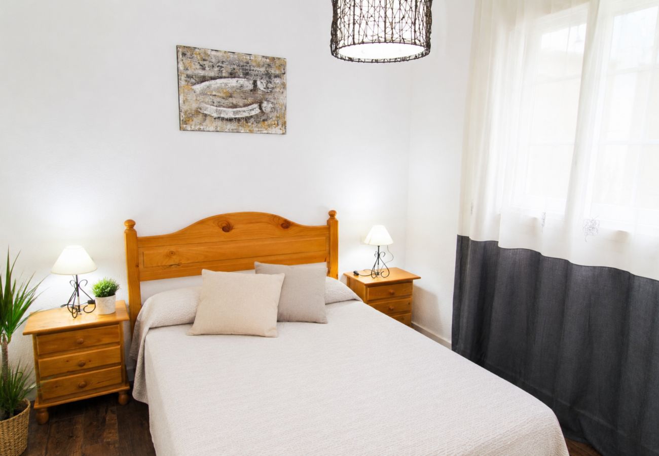 Appartement à La Pineda - Plage à 100 m et Piscines- Punta Prima 