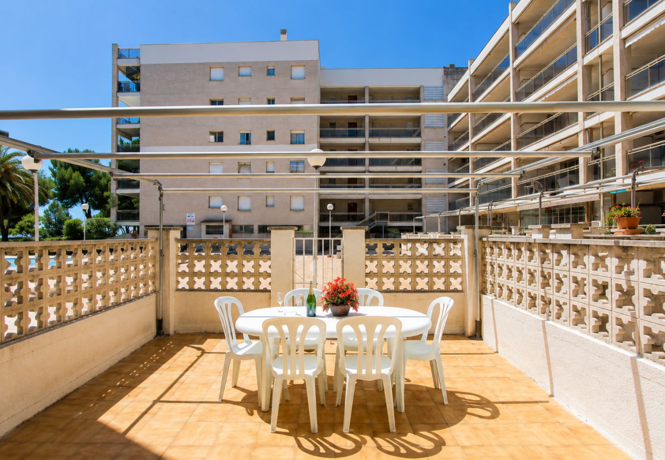 Appartement à Salou - Terrasse avec accès direct à la piscine