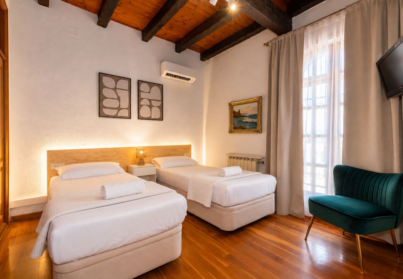 Villa à Cambrils - Villa calme avec piscine au bord de la mer