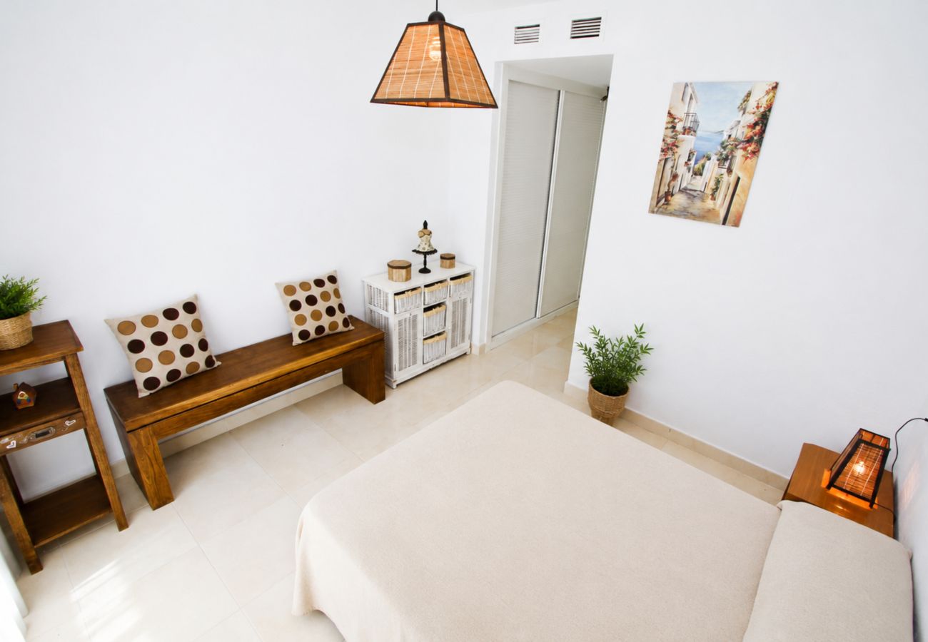 Appartement à Salou - Rez-de-chaussée avec Jardin + accès à la piscine