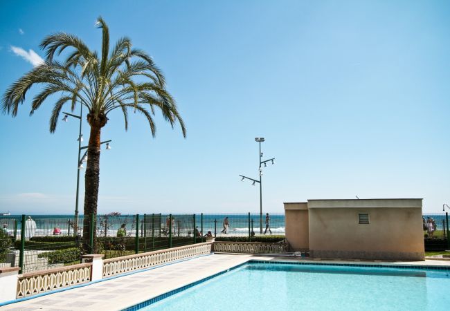 Appartement à La Pineda - PINEDA 5 avec piscine commune, plage à 100m Appartement à La Pineda - PINEDA 5 avec piscine commune, plage à 100m
