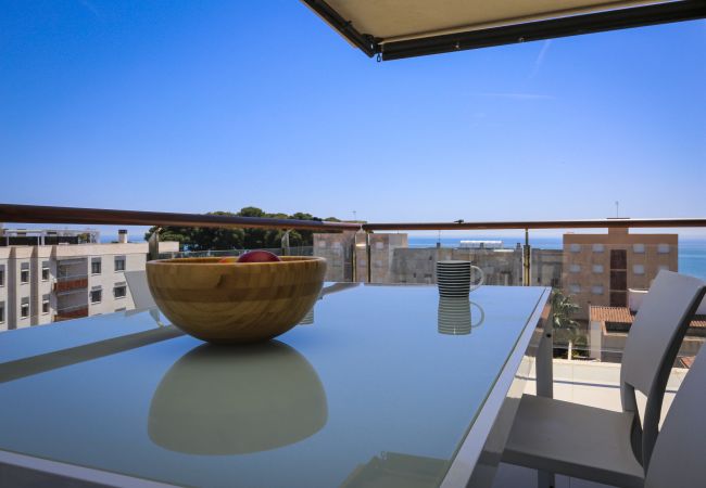 Appartement à Cambrils - TROPICANA - Penthouse Vue mer - Piscine Commune Appartement à Cambrils - TROPICANA - Penthouse Vue mer - Piscine Commune