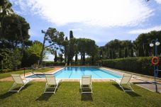 Villa à Vila Seca - COLONIAL Villa historique avec piscine privée, salle de sport, court de tennis.