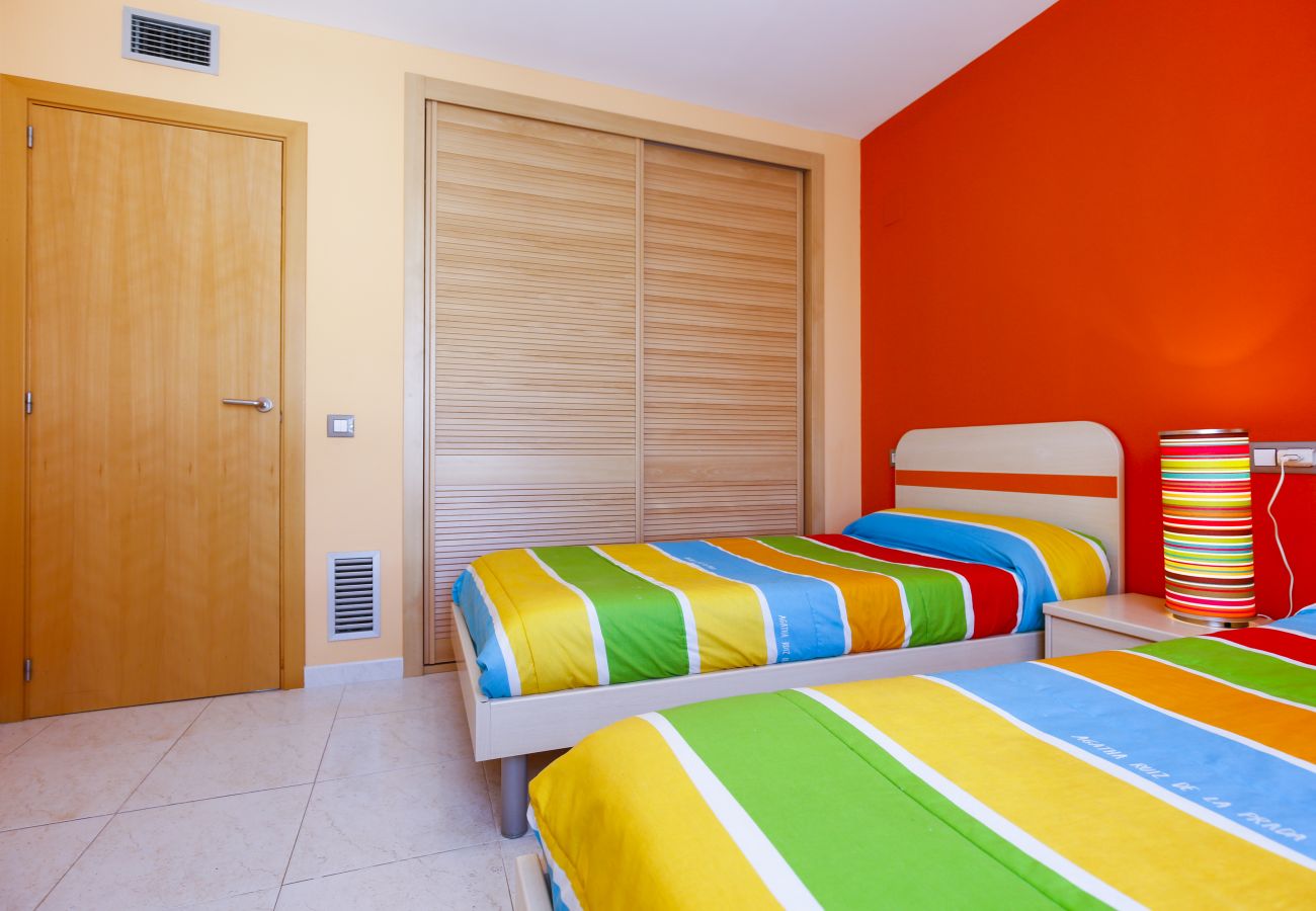 Appartement à La Pineda - MALDIVAS Apartments