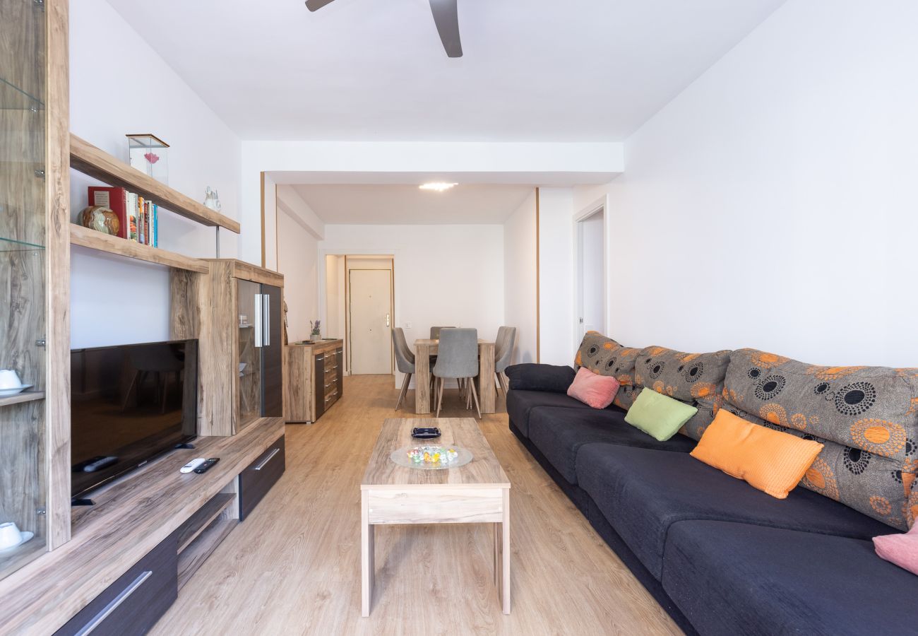 Appartement à La Pineda - ADRIAN Apartment 