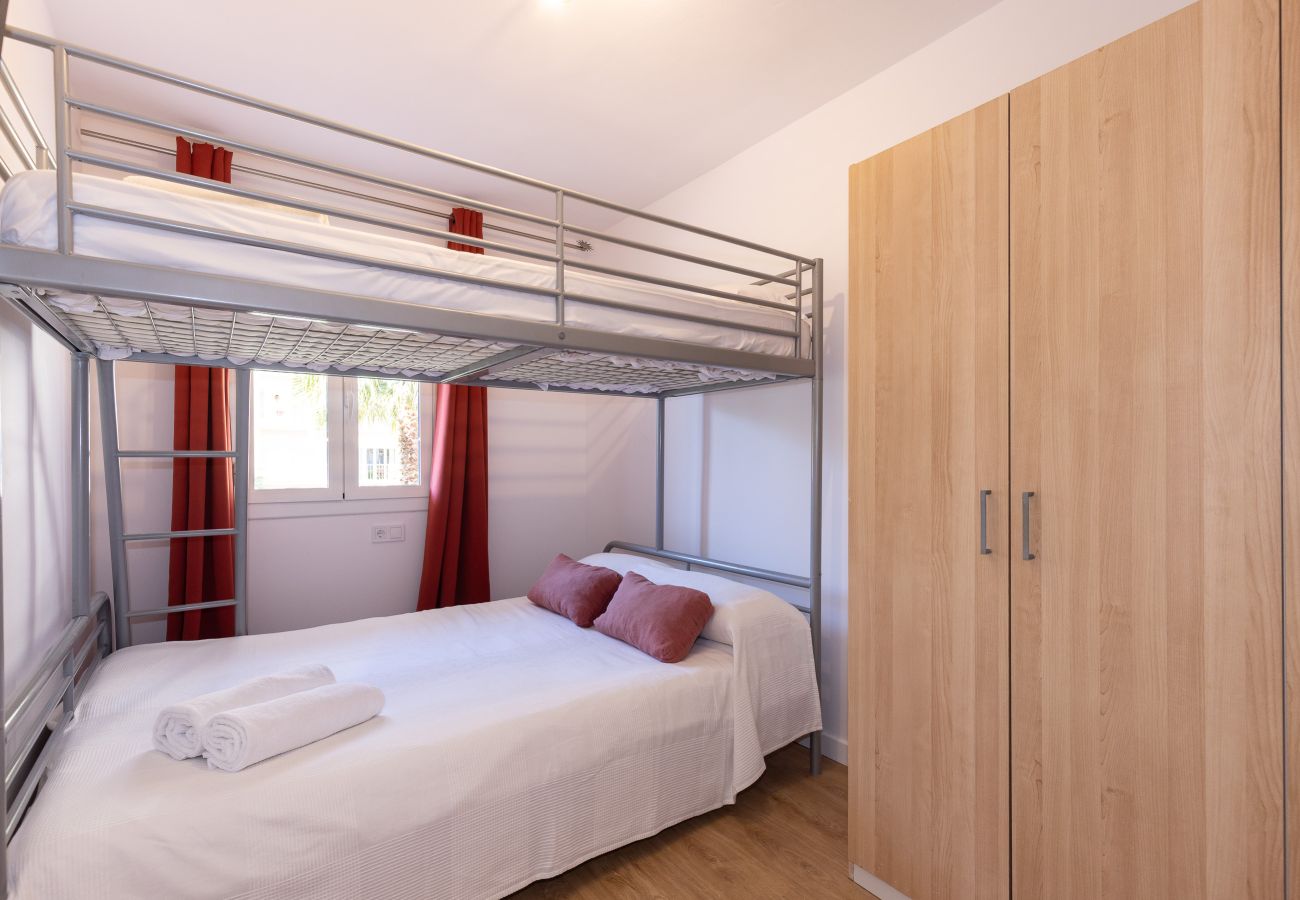 Appartement à La Pineda - ADRIAN Apartment 