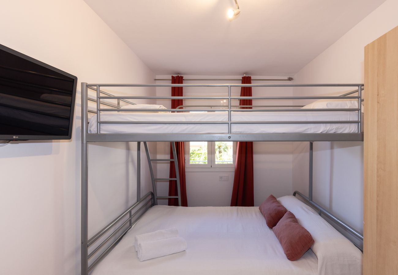 Appartement à La Pineda - ADRIAN Apartment 