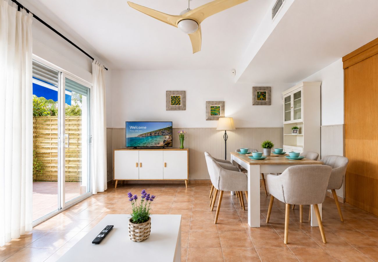 Maison mitoyenne à Salou - Maison Rénovée avec Terrasse et Barbecue