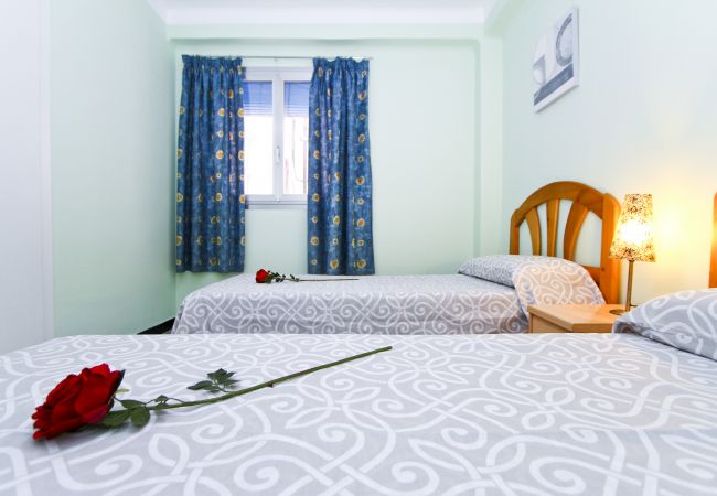 Апартаменты на La Pineda - DMS Apartment Апартаменты на La Pineda - DMS Apartment