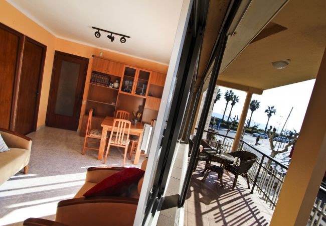 Апартаменты на La Pineda - CRISTOBAL Apartment Апартаменты на La Pineda - CRISTOBAL Apartment