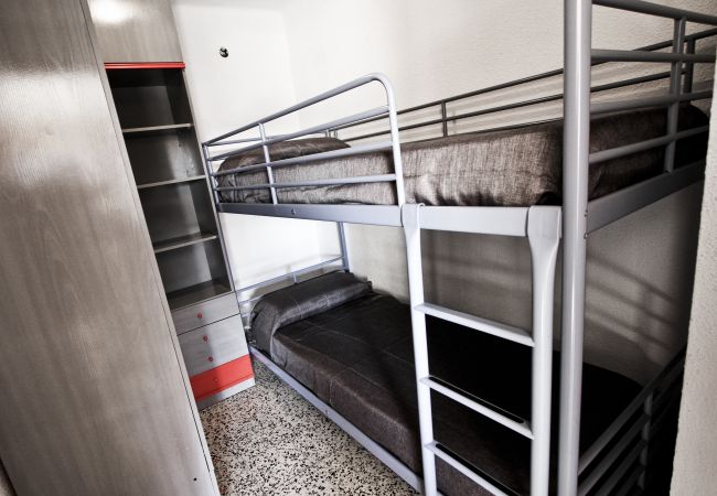 Апартаменты на La Pineda - CRISTOBAL Apartment Апартаменты на La Pineda - CRISTOBAL Apartment