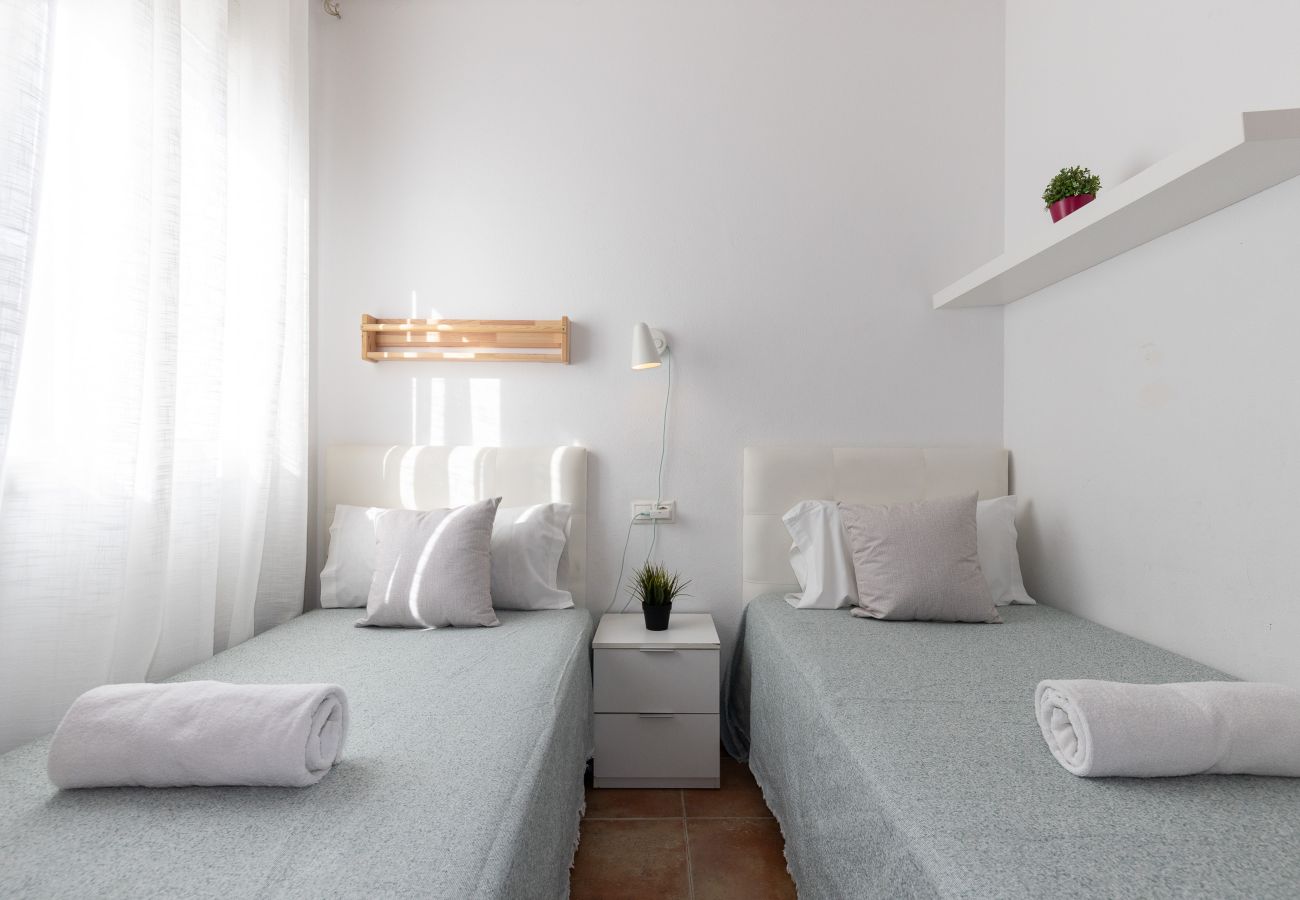 Дом на Салоу - CUMBRE Terraced House