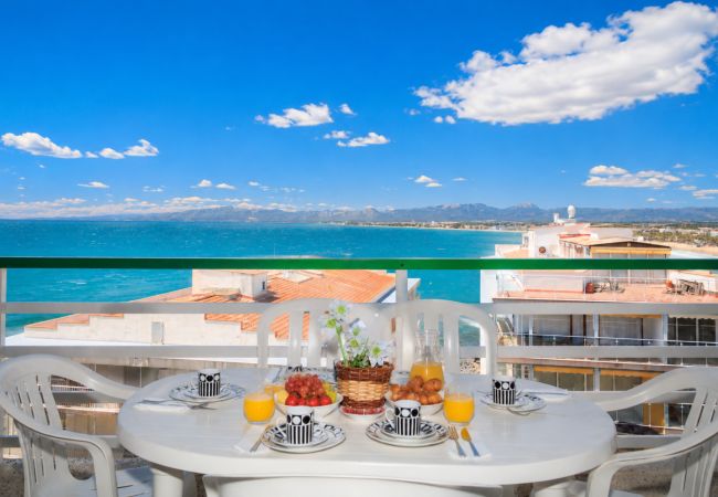 Апартаменты на Salou - Apartment Near the Beach | Parking & WiFi