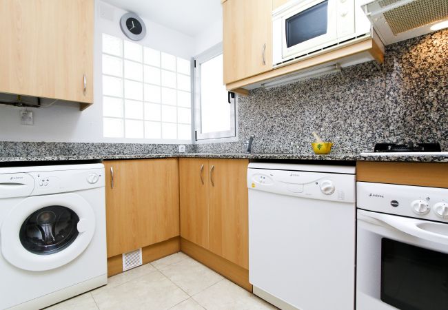 Апартаменты на La Pineda -  ROURA Apartment - Beach 100m Апартаменты на La Pineda -  ROURA Apartment - Beach 100m