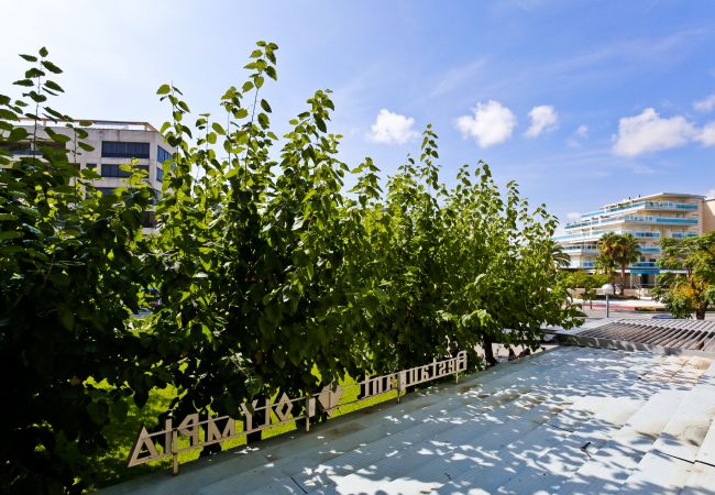 Апартаменты на La Pineda - PINEDA 5 с общим бассейном, пляж в 100м Апартаменты на La Pineda - PINEDA 5 с общим бассейном, пляж в 100м