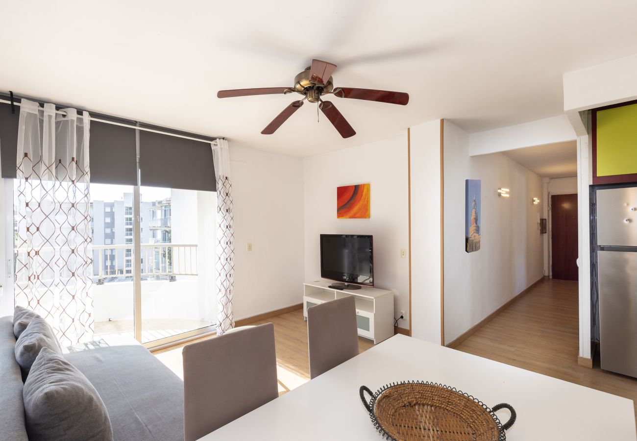 Апартаменты на Салоу - EUCALYPTUS Apartment